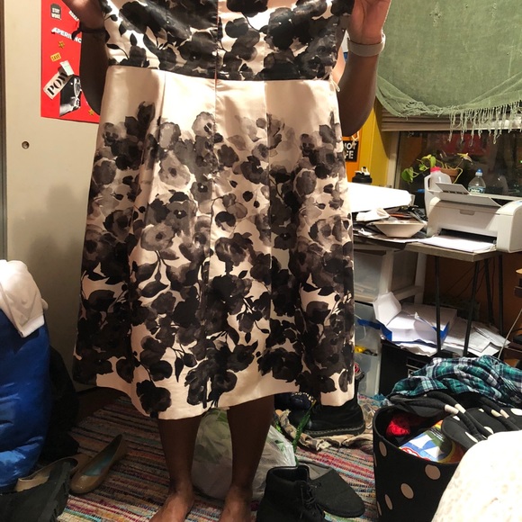 Strapless Floral Party Dress - Picture 2 of 5